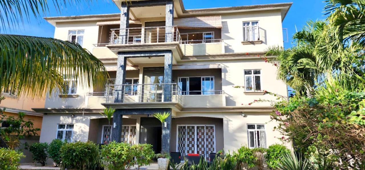 格兰贝伊Pebble Bay Garden View F3公寓 外观 照片